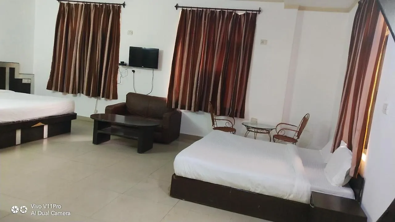 *** Hotel Fabhotel Prashant Palace Mysore India