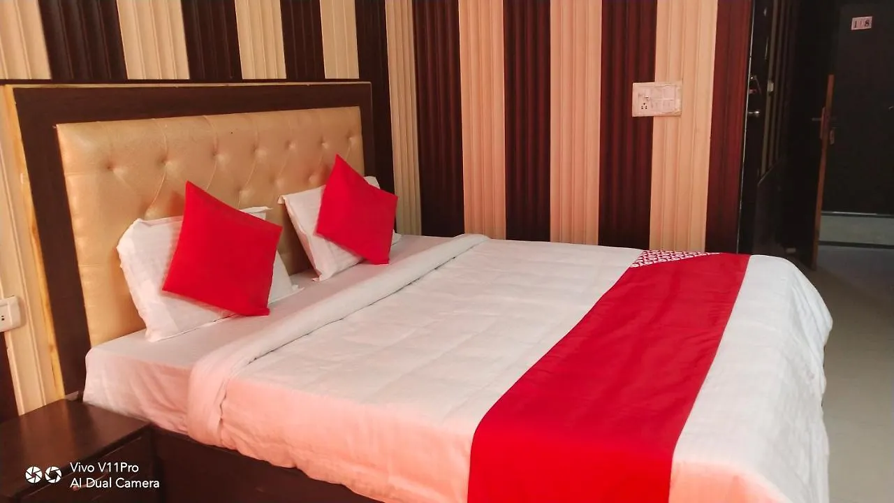 Fabhotel Prashant Palace Mysore India