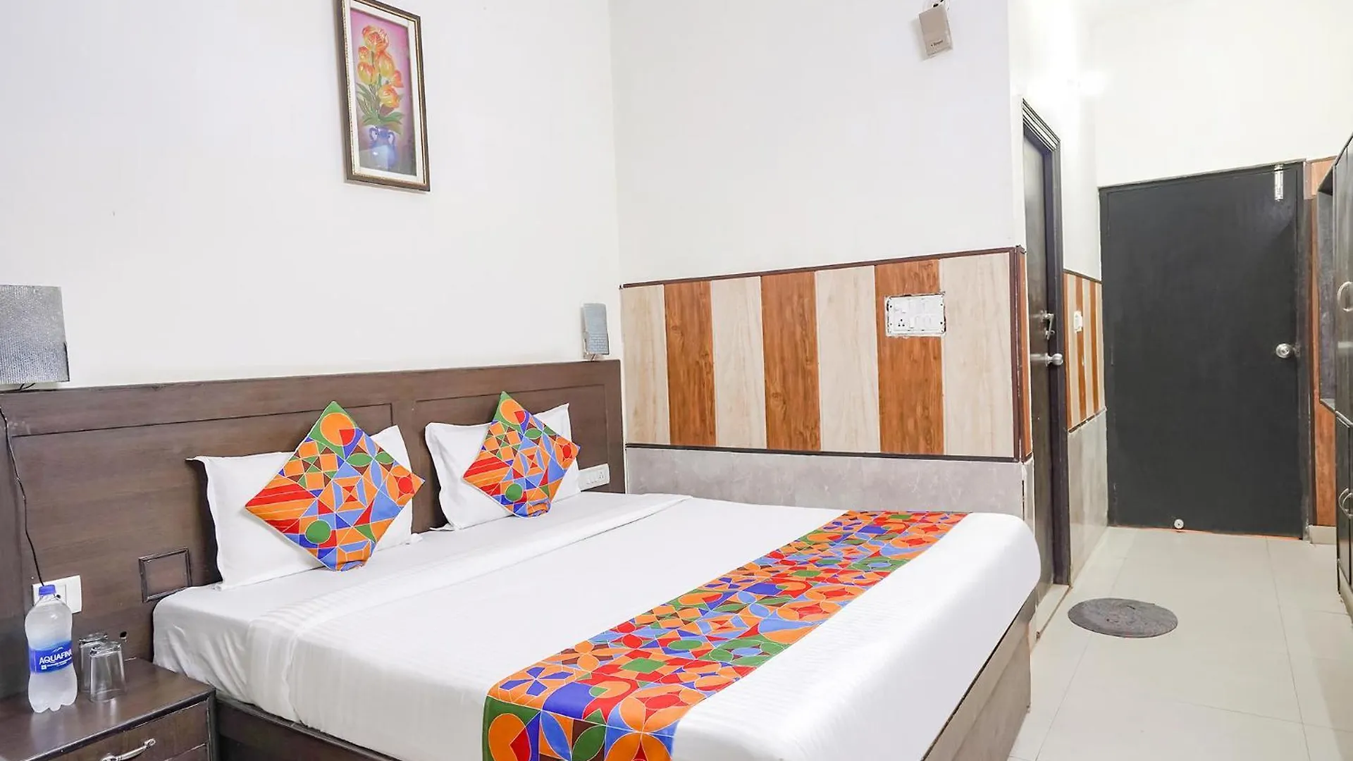 Fabhotel Prashant Palace Mysore 3*,  India