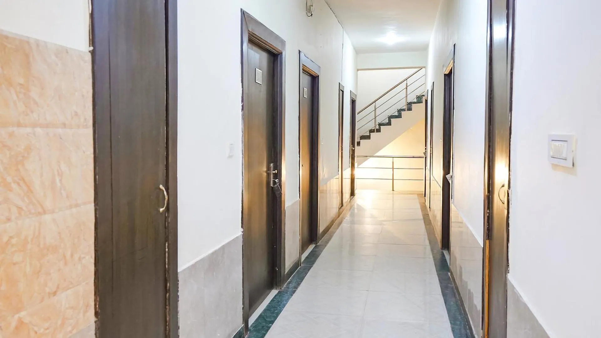 Fabhotel Prashant Palace Mysore Hotel